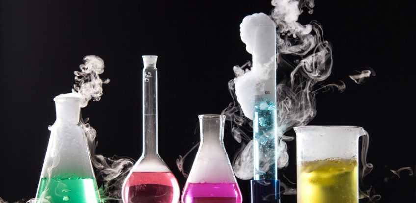شرایط نگهداری مواد شیمیایی در آزمایشگاه